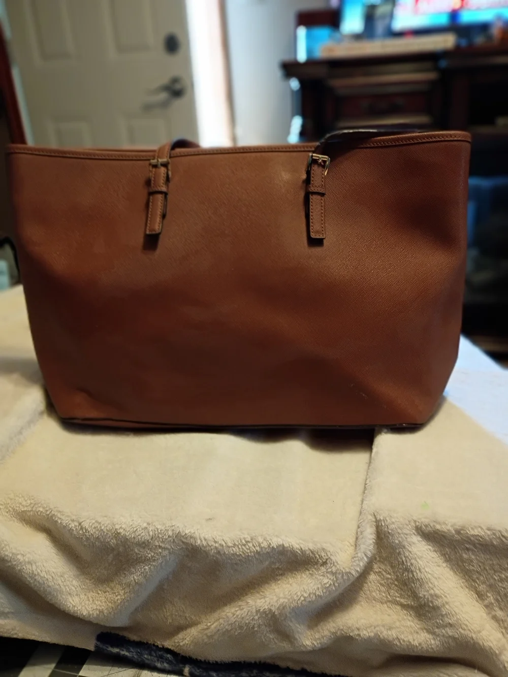 Michael Kors Brown Saffino Leather Laptop Tote ******